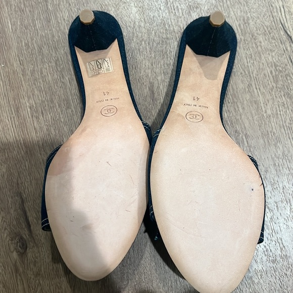 Chanel Camellia Denim Kitten Sandal Heels - Picture 3 of 13